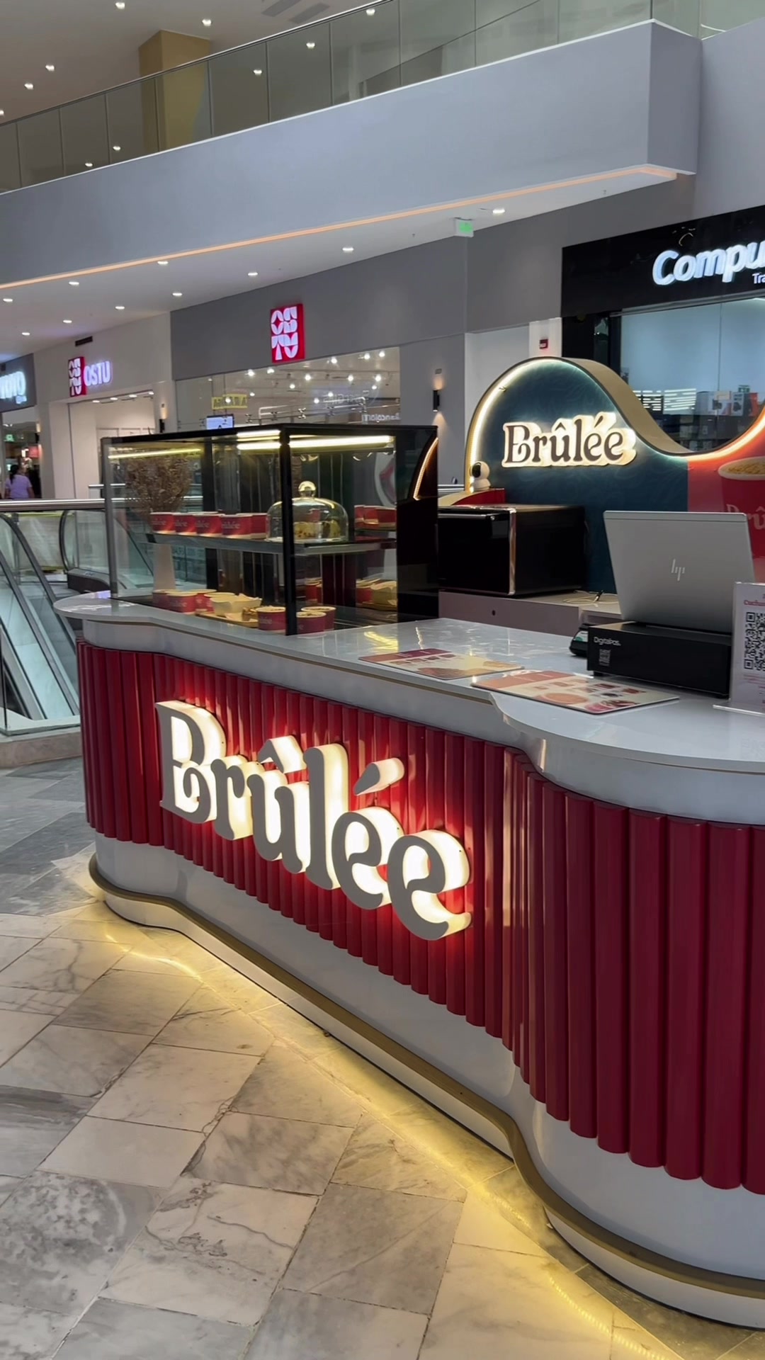 @Br&ucirc;l&eacute;e Pasteler&iacute;a