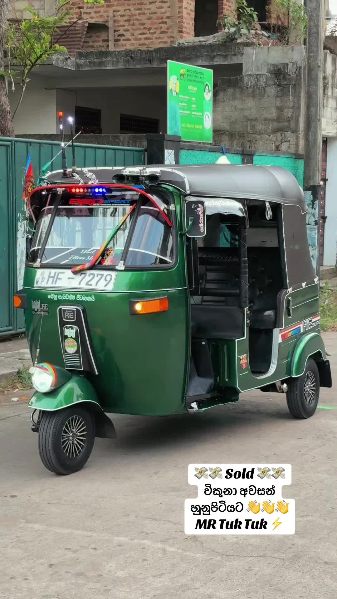 @MR TUK TUK