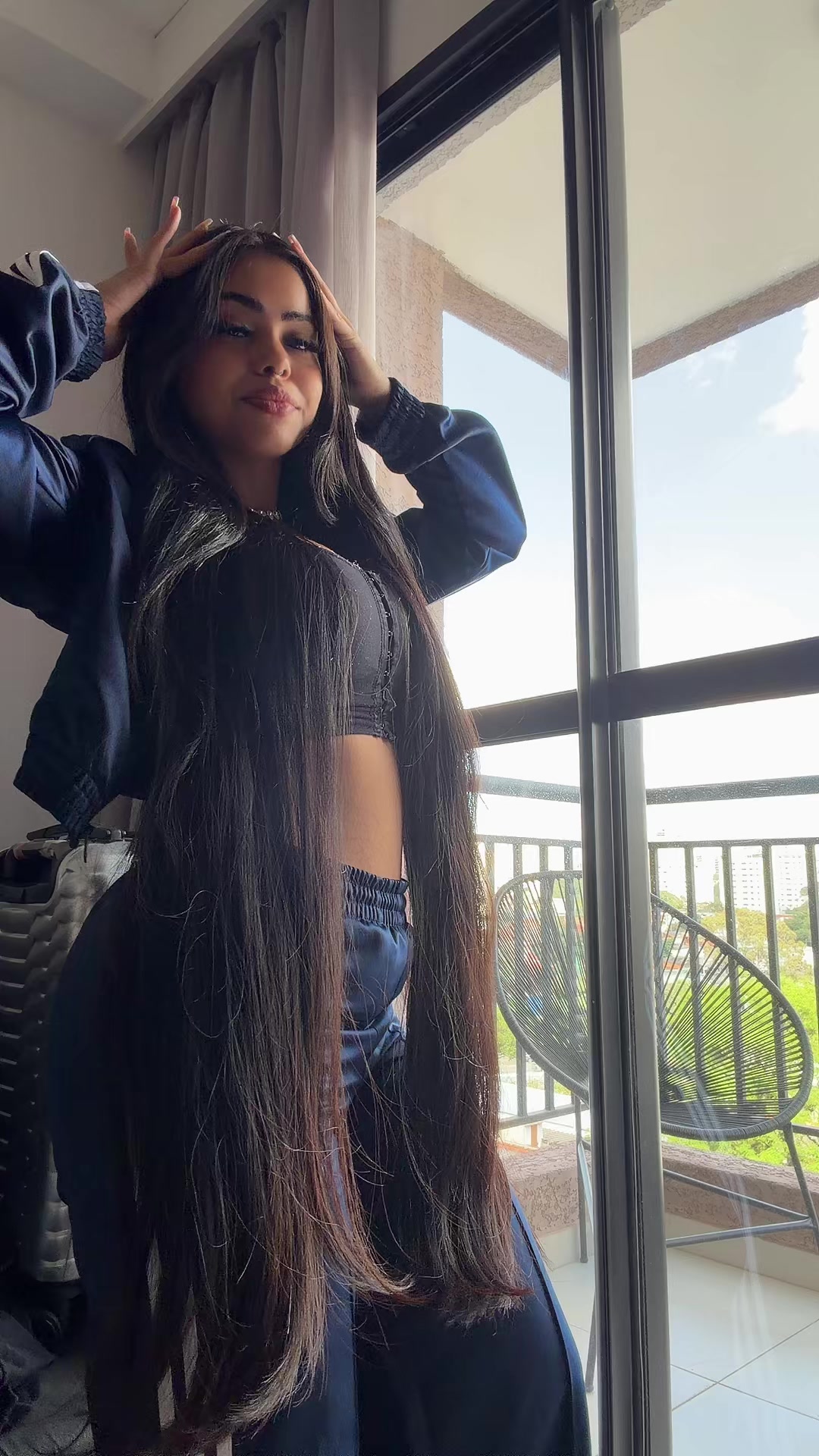 @indiaazinha083