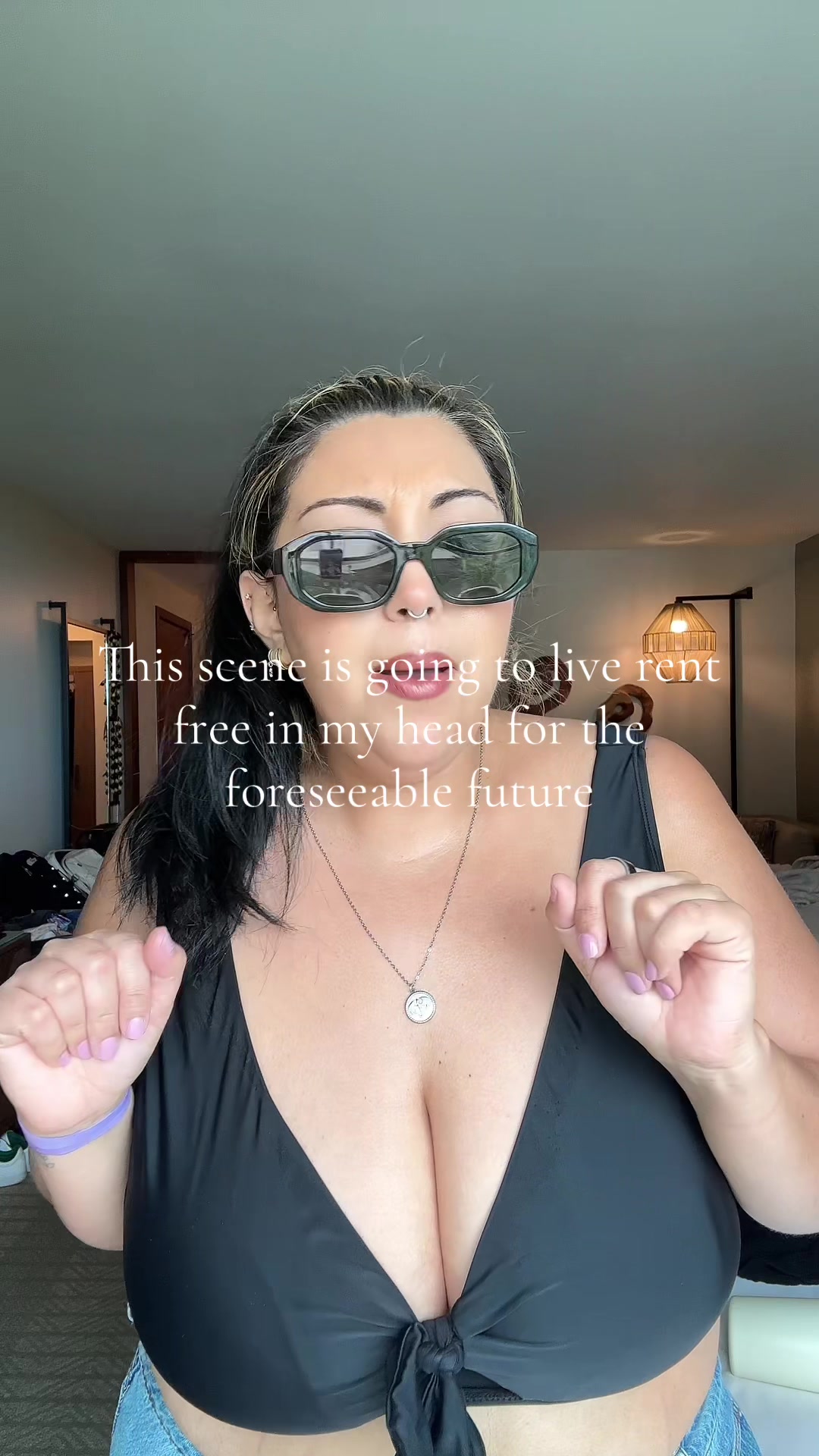 @Vanessa ✨🪩