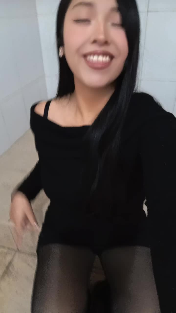 @Victoria sidney fer