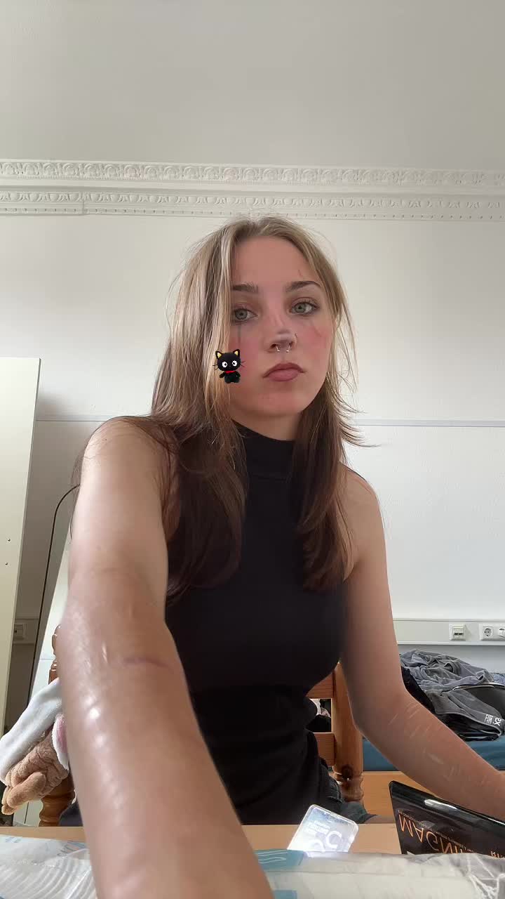@𝓮𝓶𝓶𝓪 🎐💞