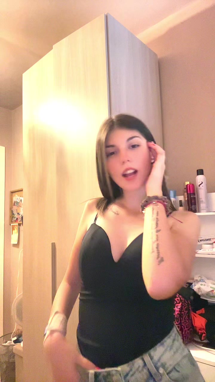 @𝐀 𝐋 𝐈 𝐂 𝐄