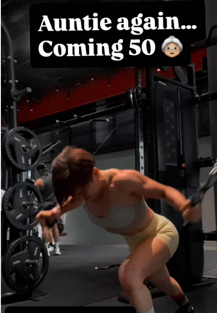 @Dorothy_Transforms MomsOver40s