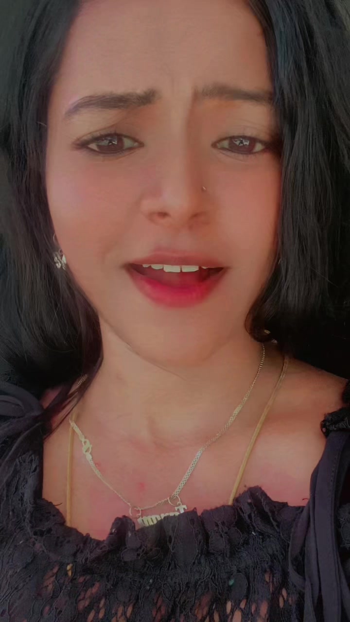 @_janani_