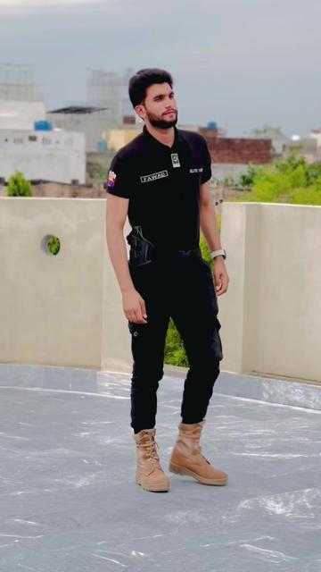 @Fearless..🦅