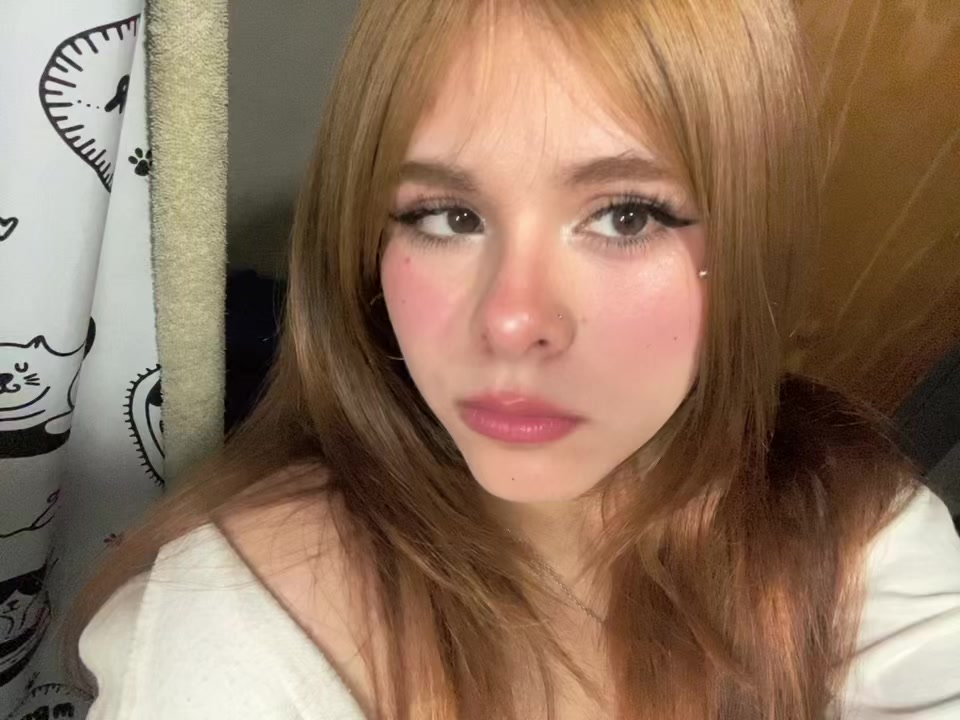 @milagross