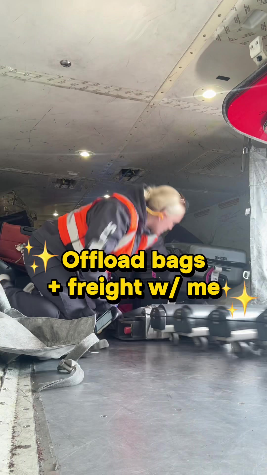 @Hi Vis Blondie ✈️