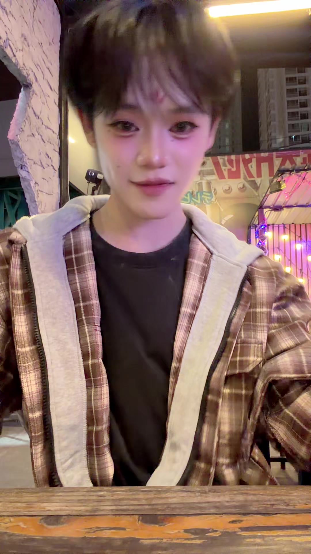 @โลมาตาแป๋ว(。˃ ᵕ ˂ )♡