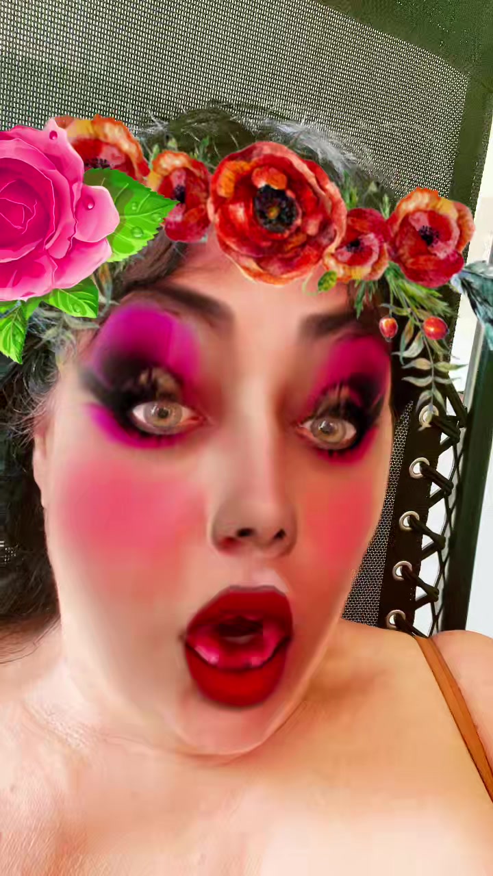 @Mariana Maniscalco