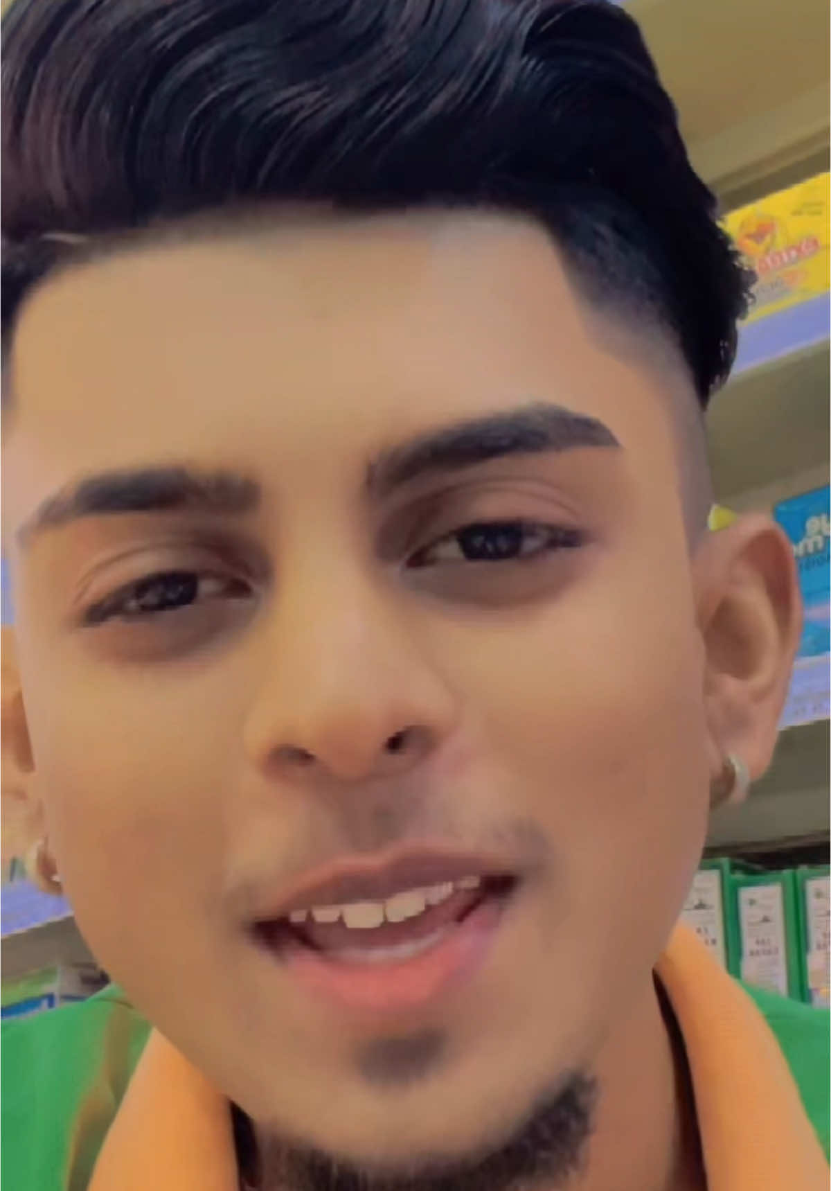 @𝔎𝔞𝔯𝔱𝔥𝔦𝔨🎱👑