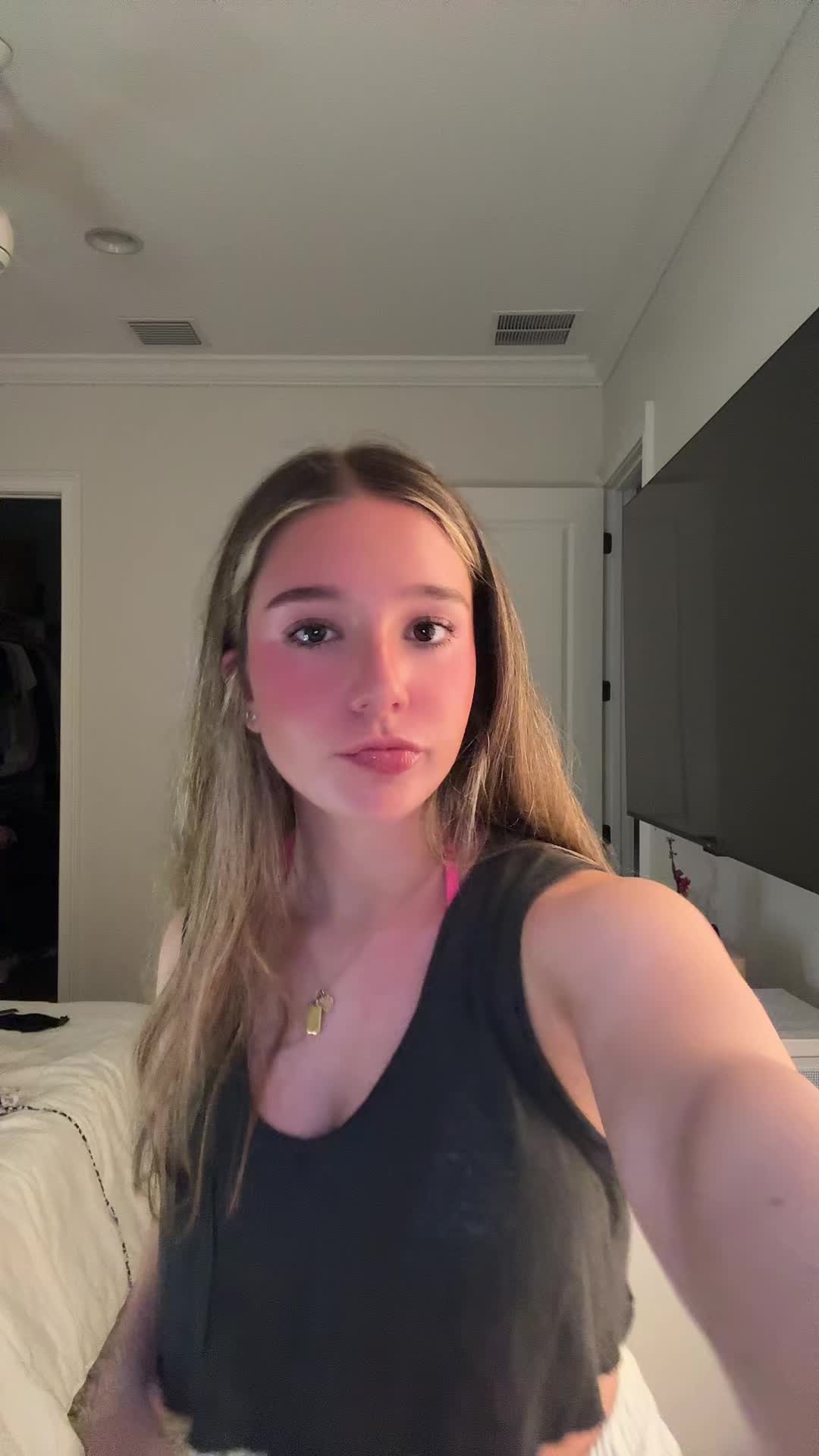 @shhhaylinsecret