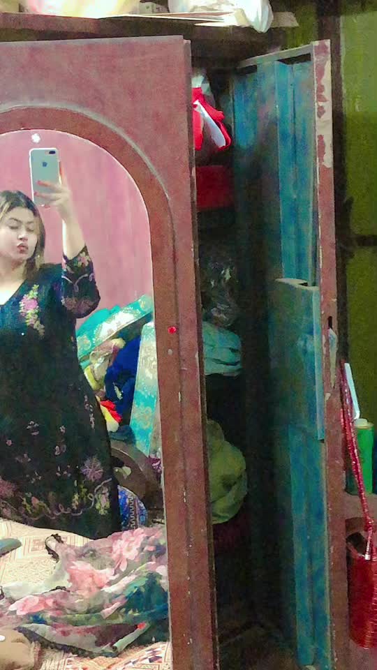 @Jellappi