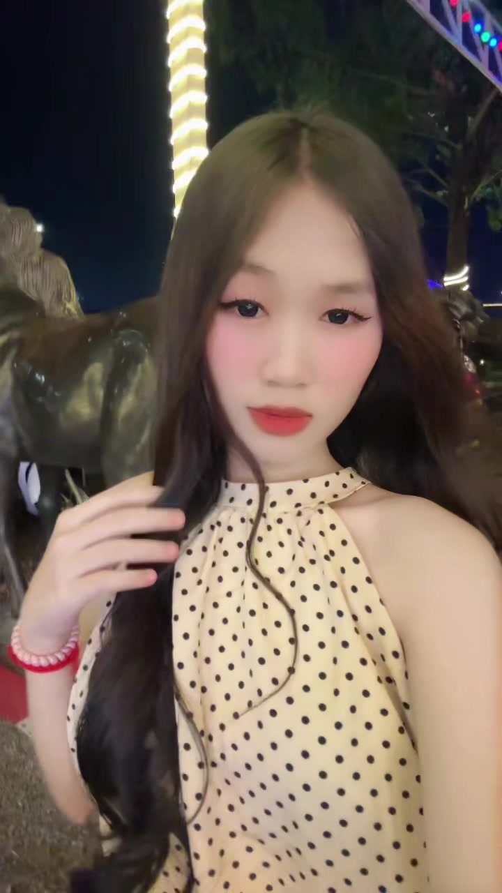 @Lynaa