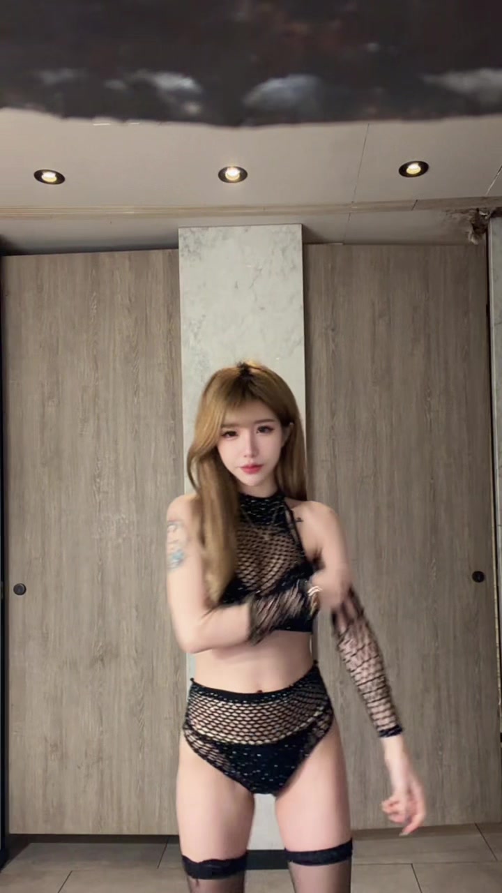 @米娜