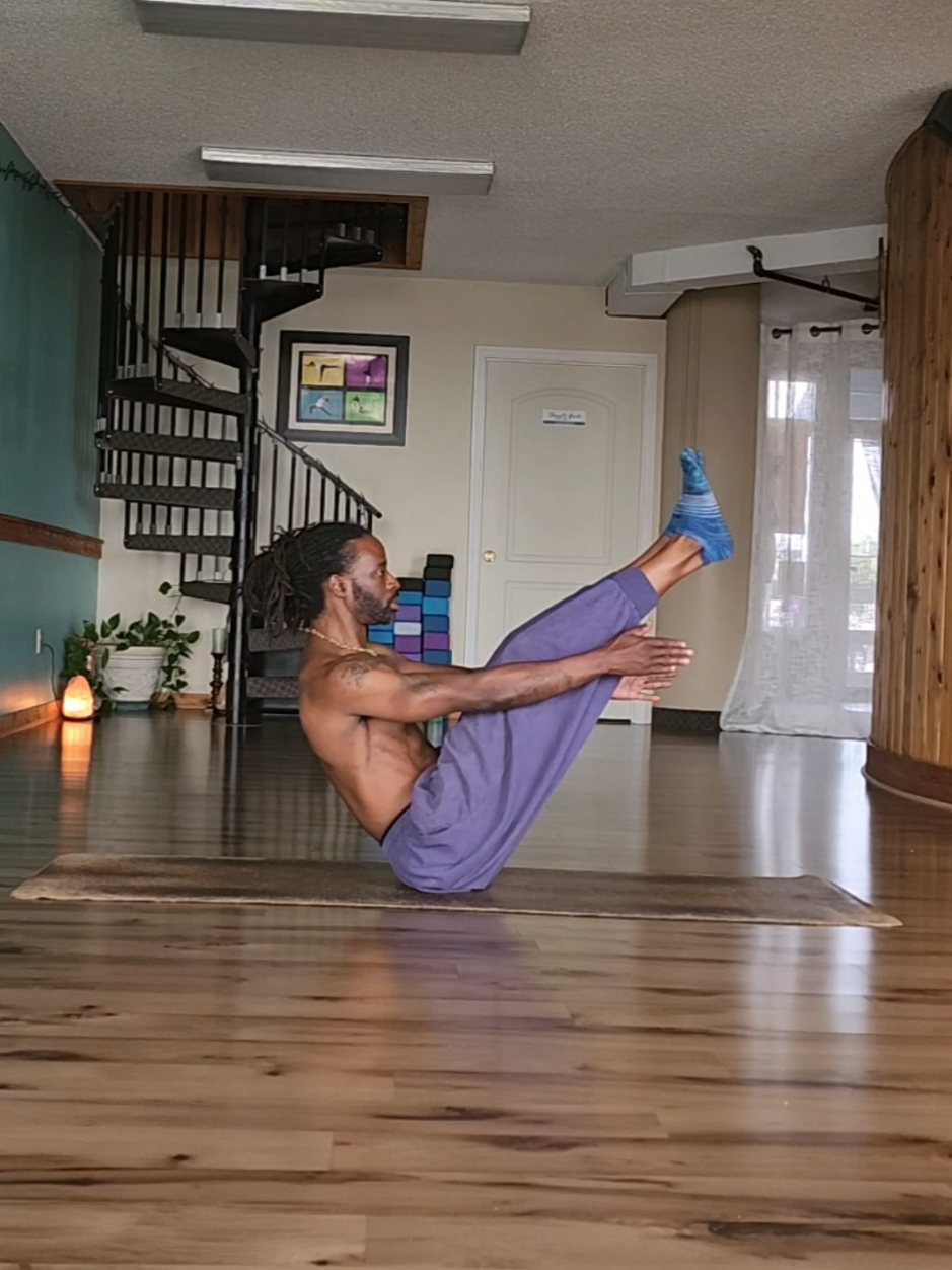 @C.hamp.ionyogi