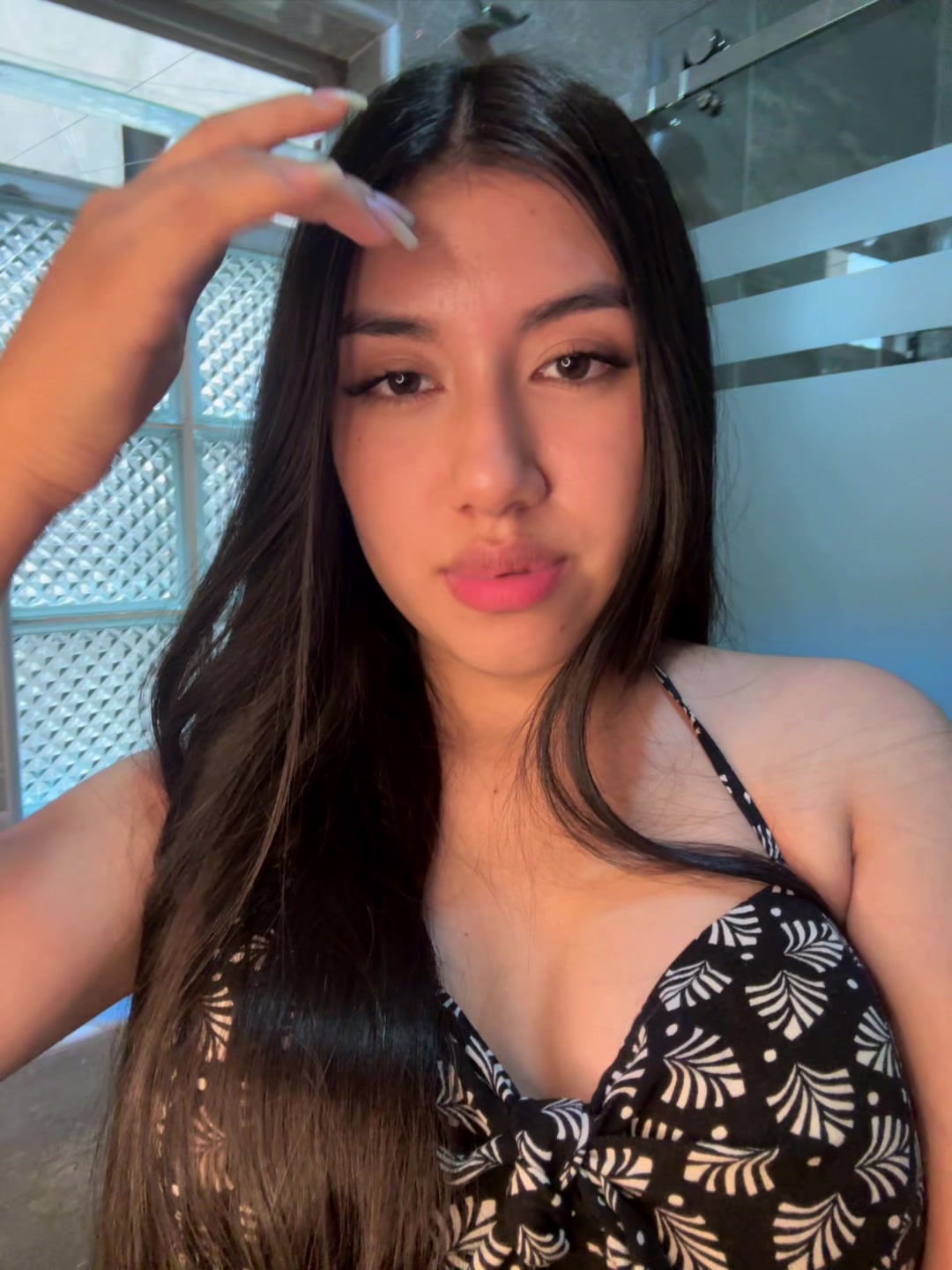 @Yohani._