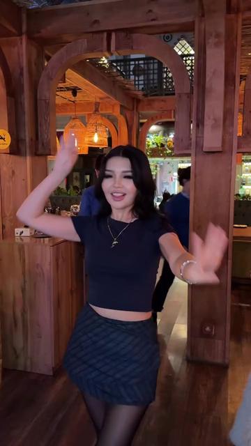 @Monika34