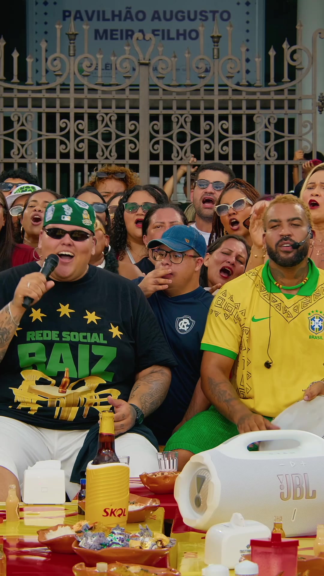 @Grupo Menos É Mais