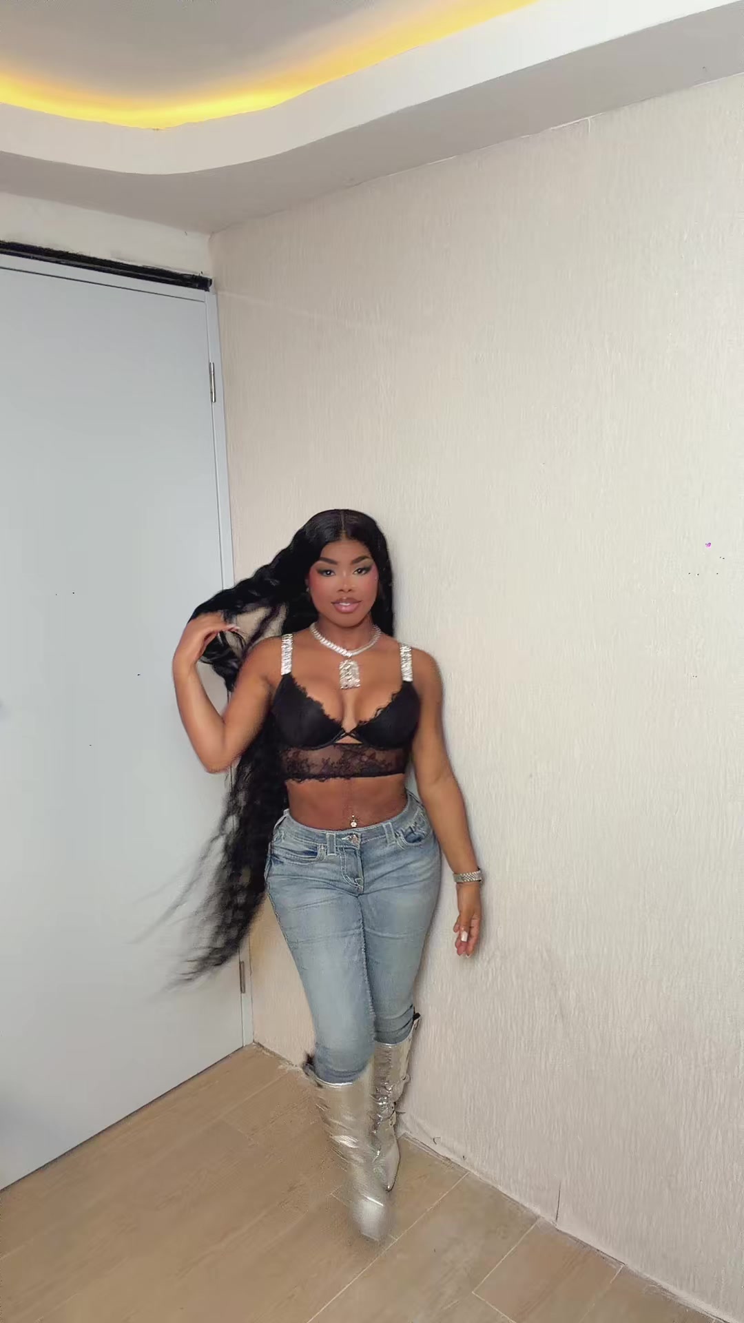 @LA MAS DOLL