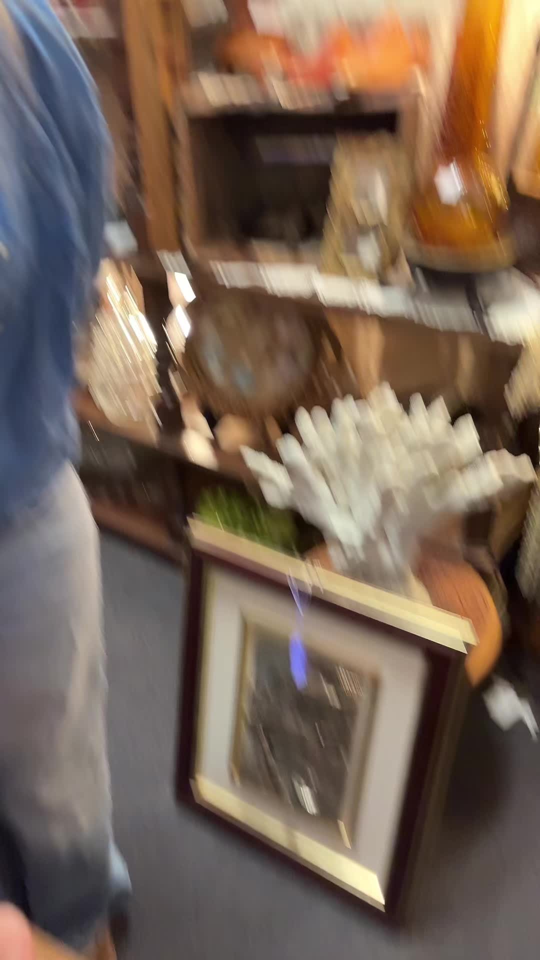 @โ๐๐ฃ๐๐งโ๏ธ