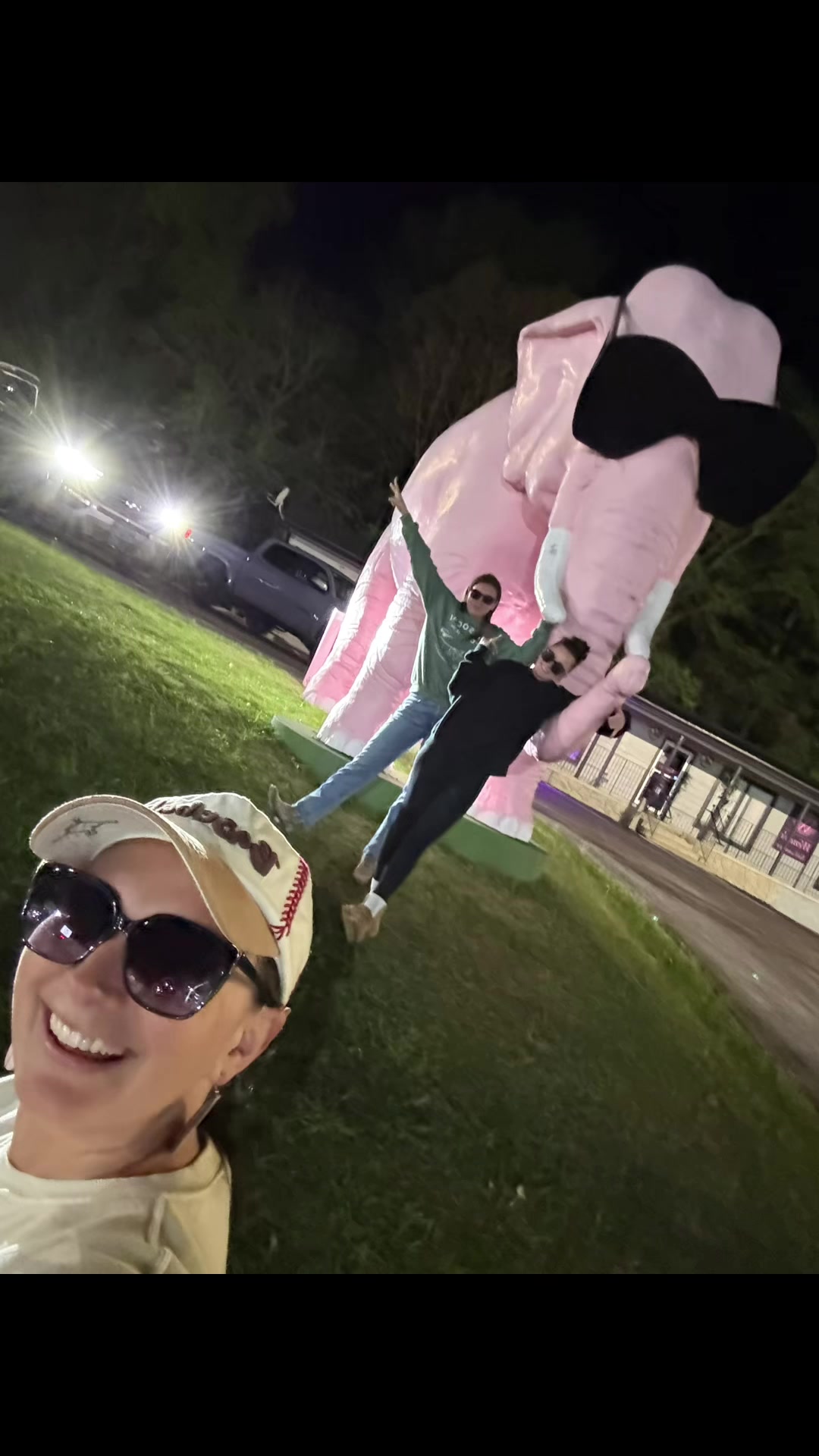 @MomLifeUnfiltered