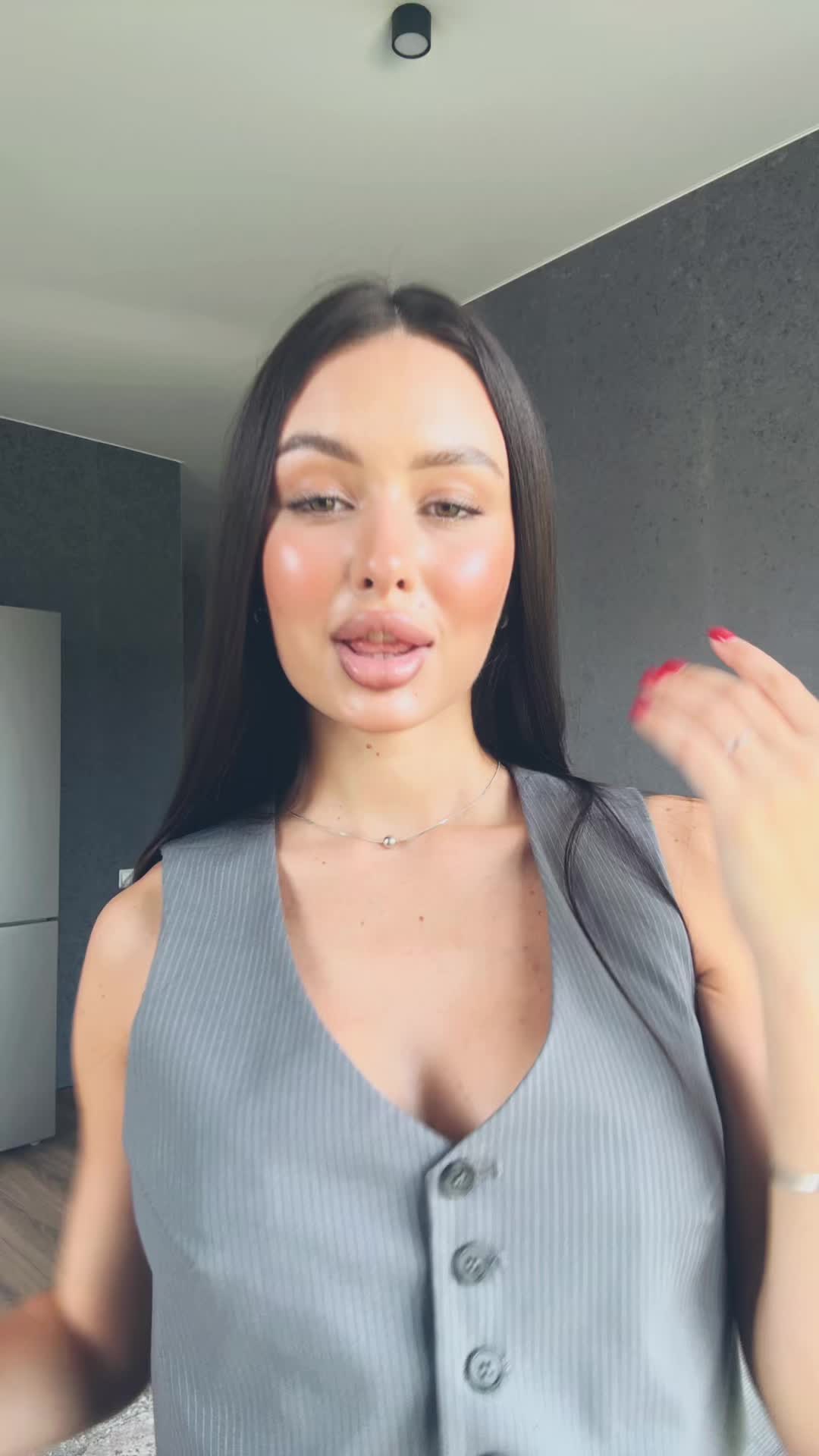 @__aparina