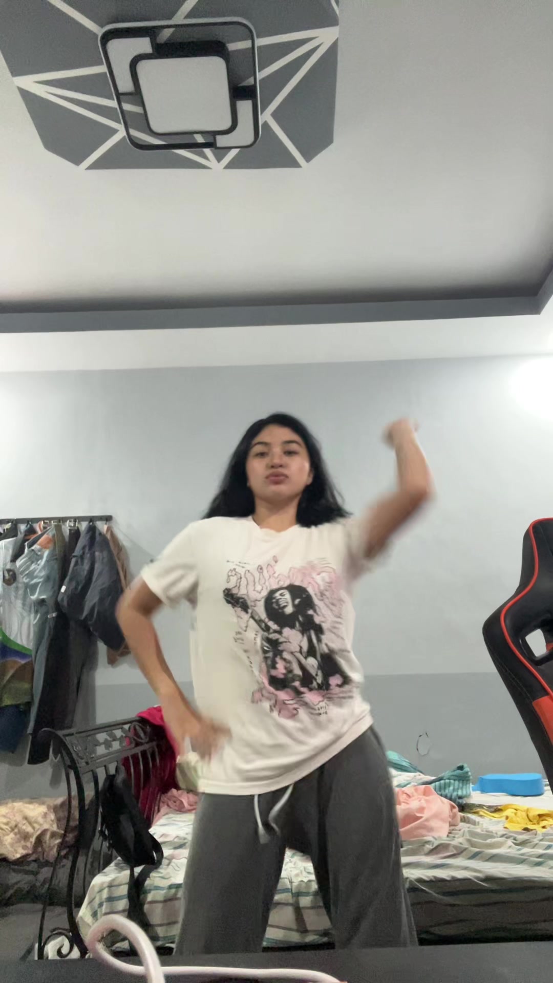 @Tiktokerko