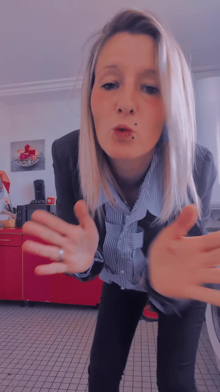 @🖕Laura 🖕