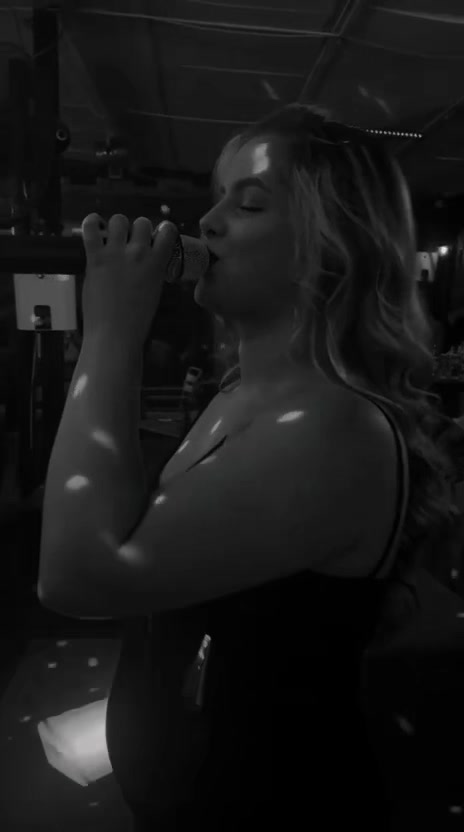 @kostiiickaa