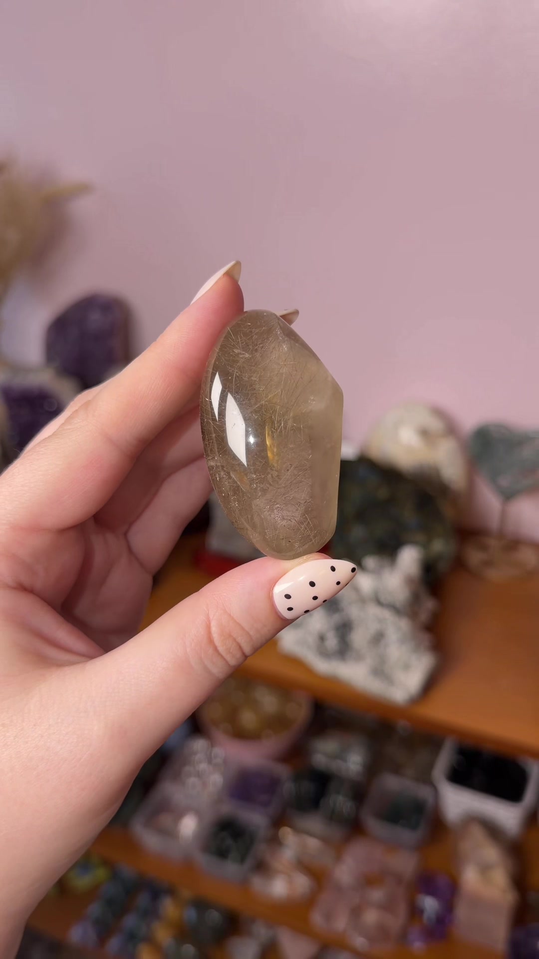 @beautiful aura crystals
