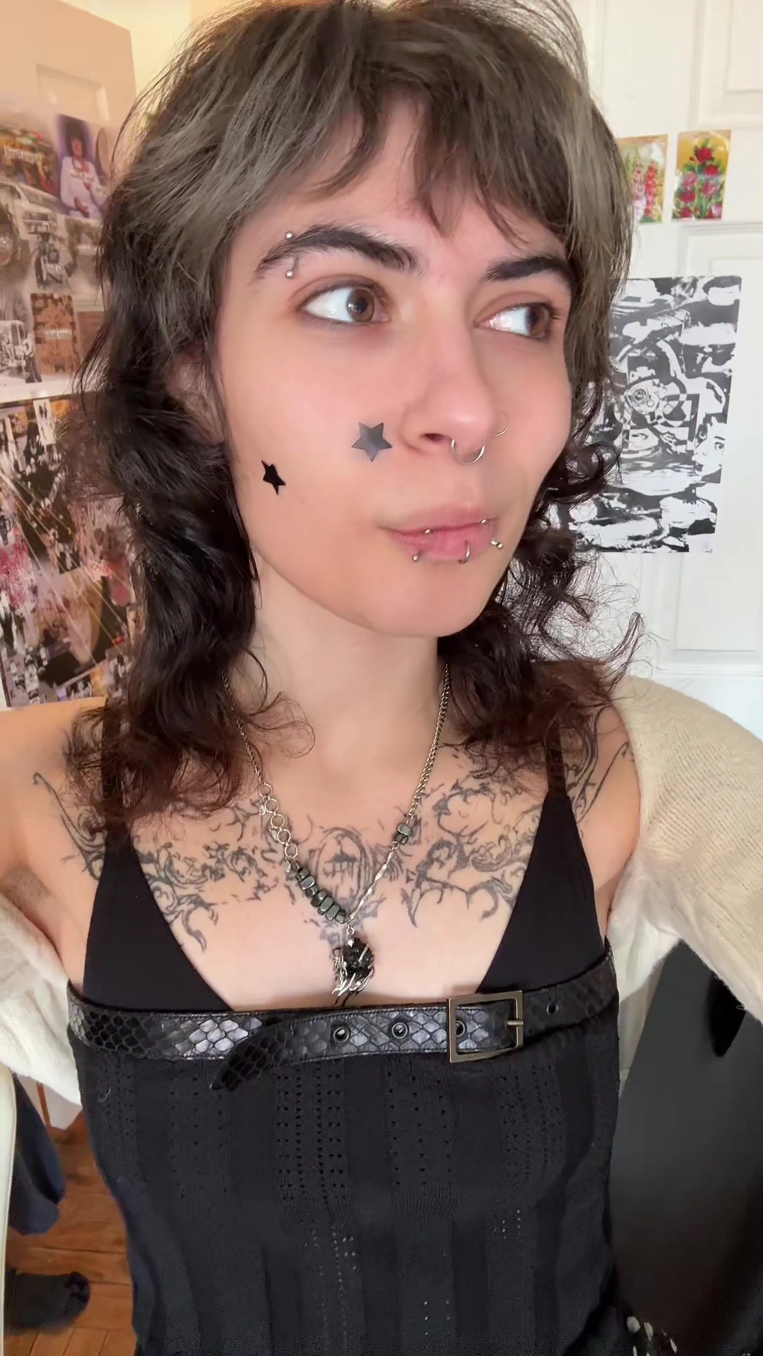 @n0time2flirt