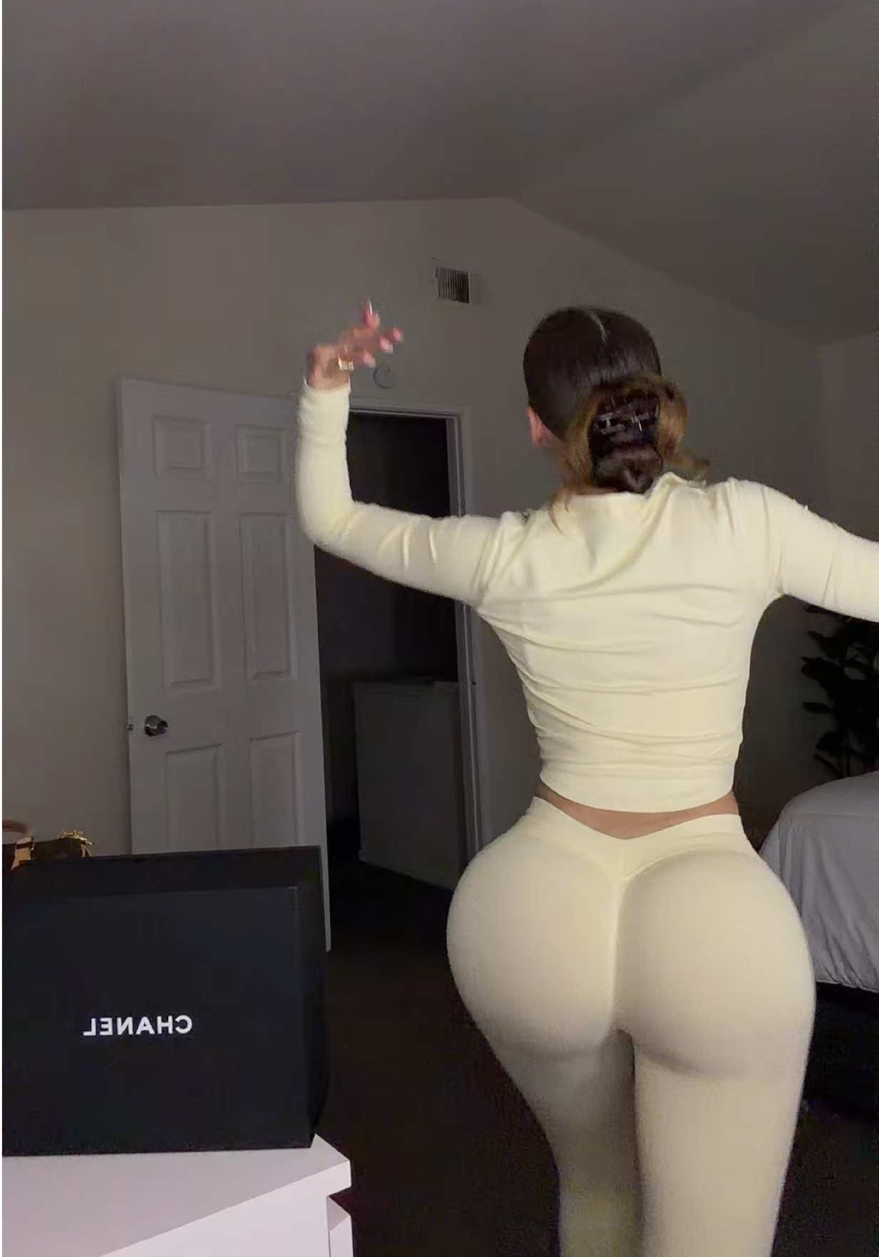 @BrandyBobbie