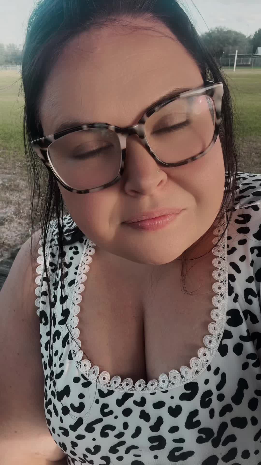 @kourtknee_bee
