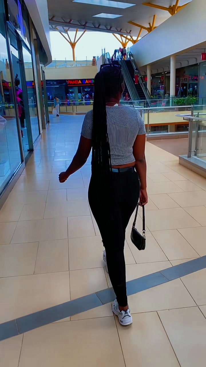 @Call-me-Amwayi