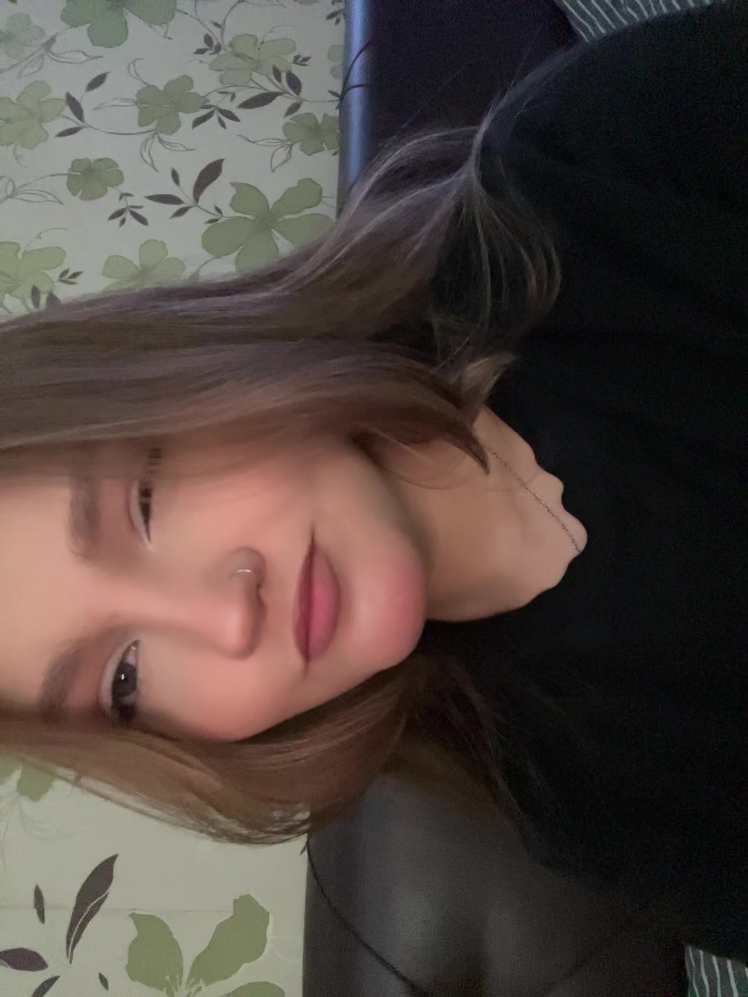 @tttaissiiya