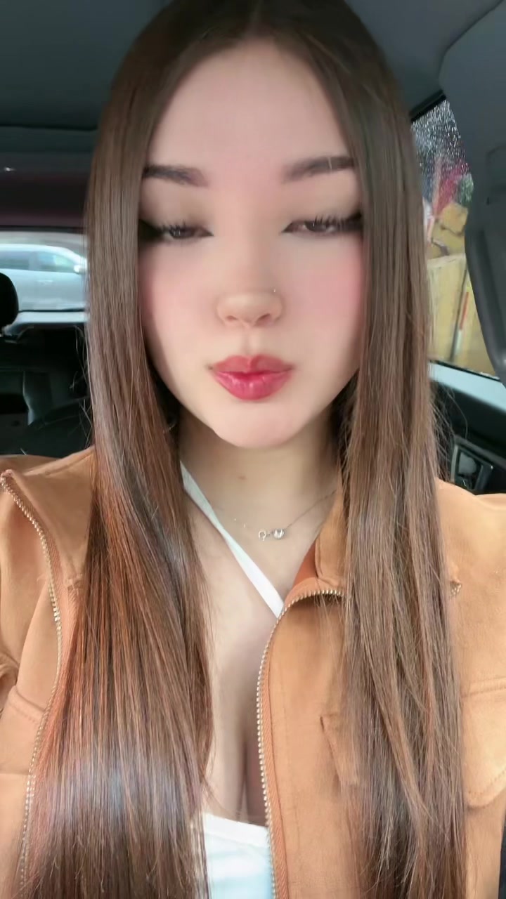 @𝑵𝒂𝒕𝒂𝒔𝒉𝒂𝑽𝒂𝒍𝒆𝒔𝒌𝒂👑