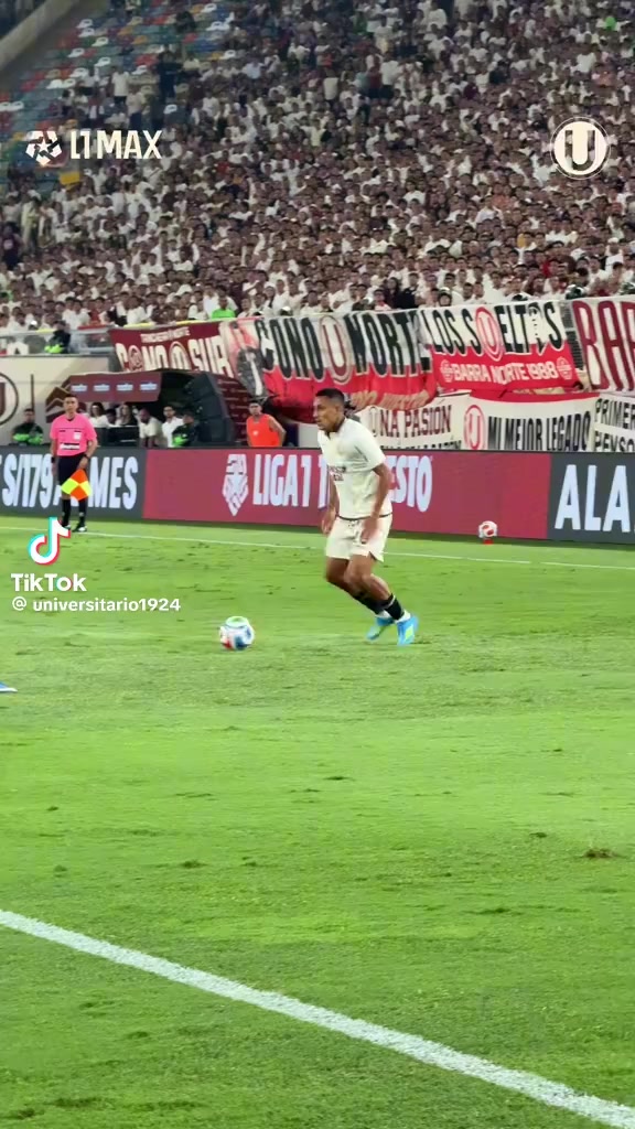 @UNIVERSITARIO ❤️💛