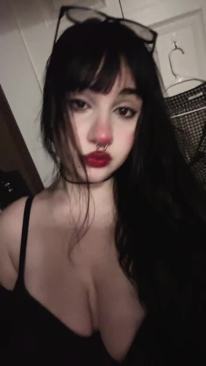 @isoobells 🦴