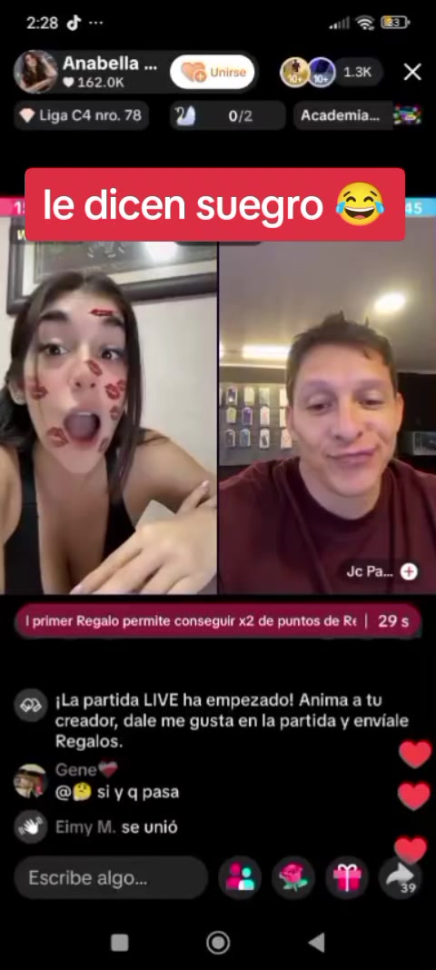 @AniEli