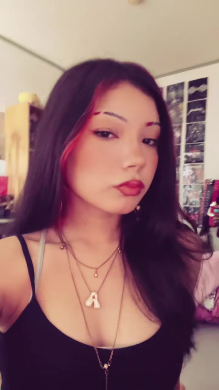 @akaᵐⁱⁿᵉ🧛🏻&zwj;♀️