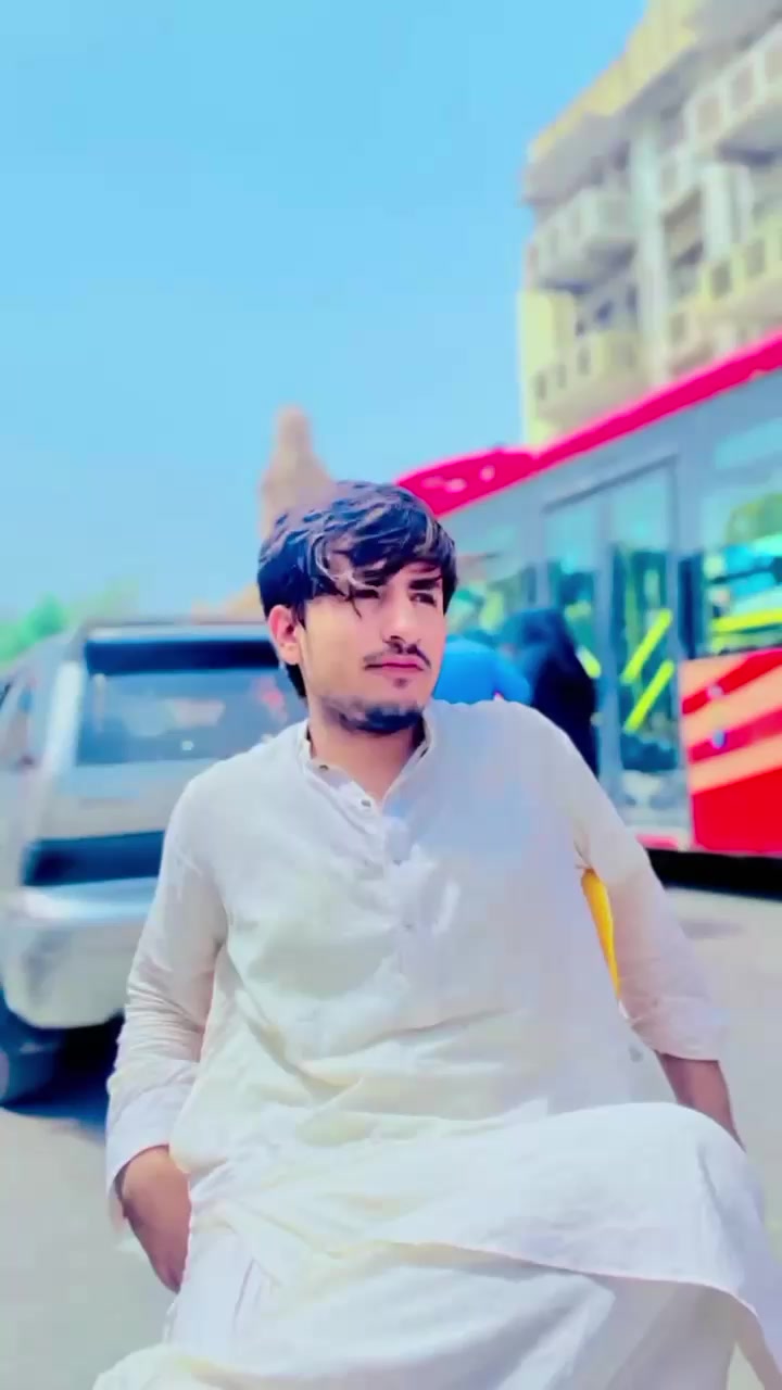 @👑زڑگو💓باچا👑