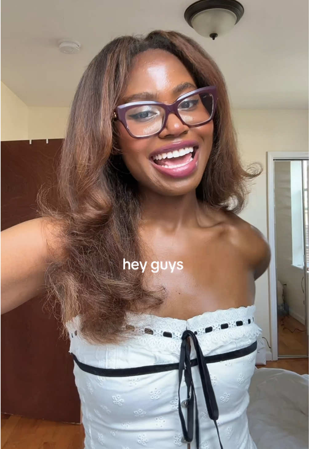 @MOMO