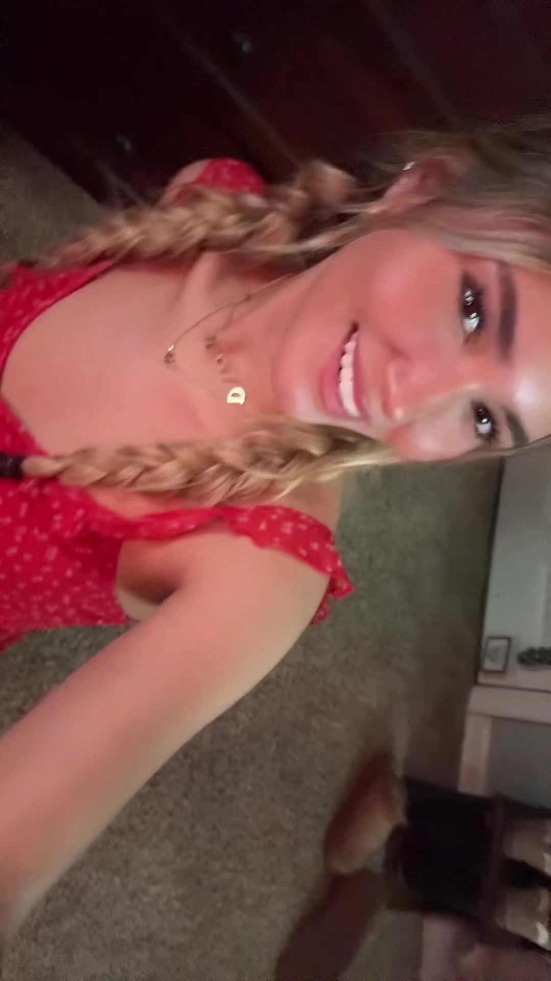 @katieeee