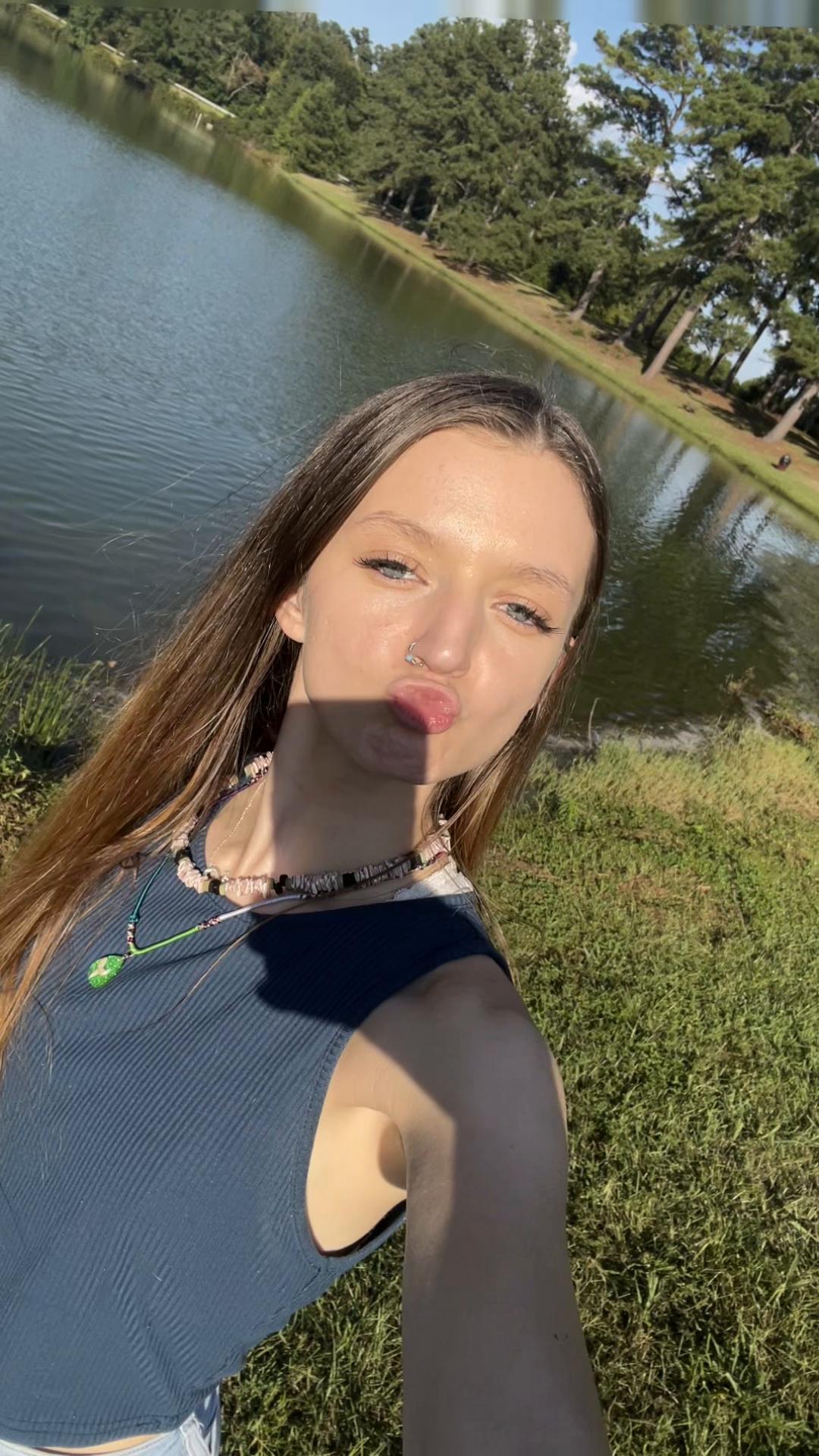 @lindsey_brie