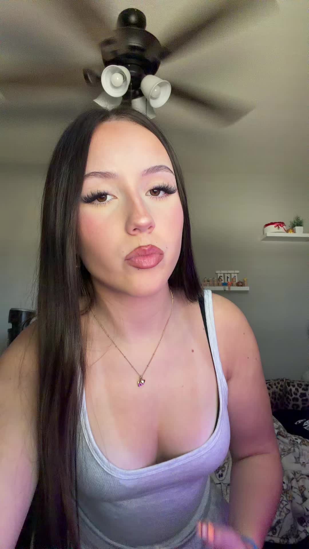 @kennabenna