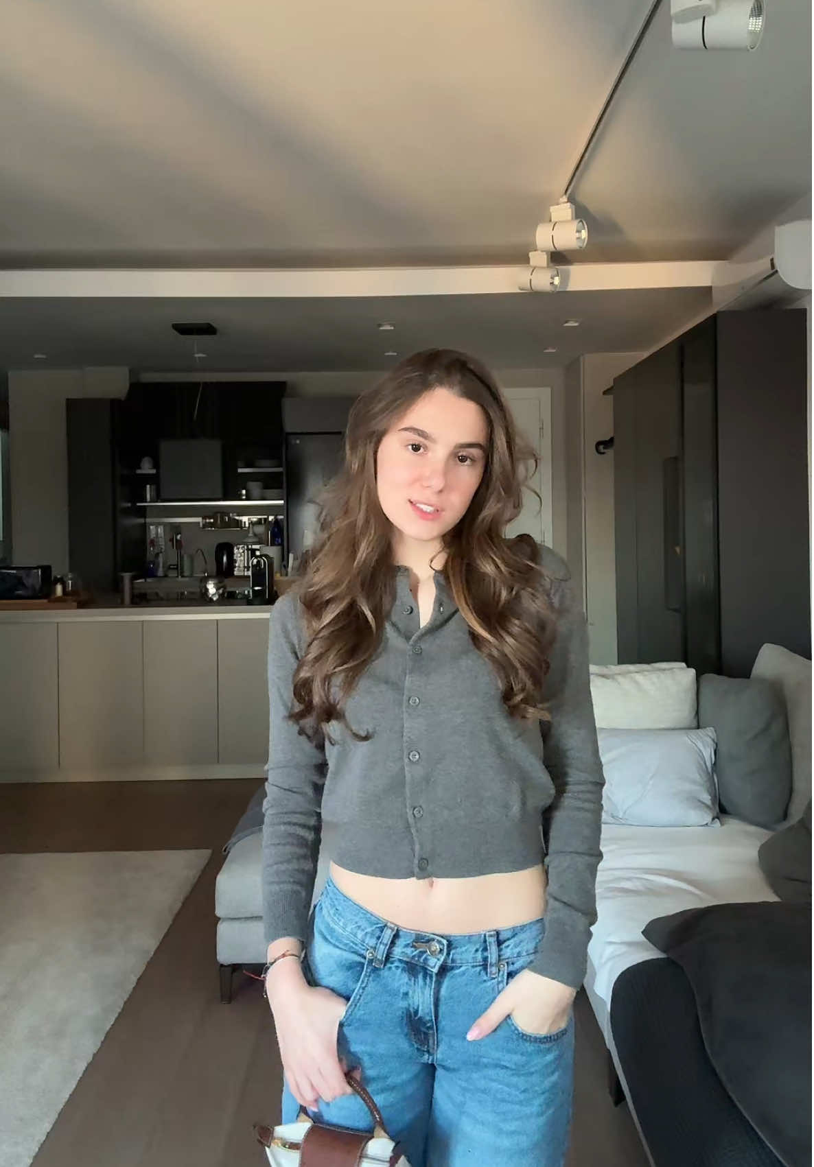@Iva