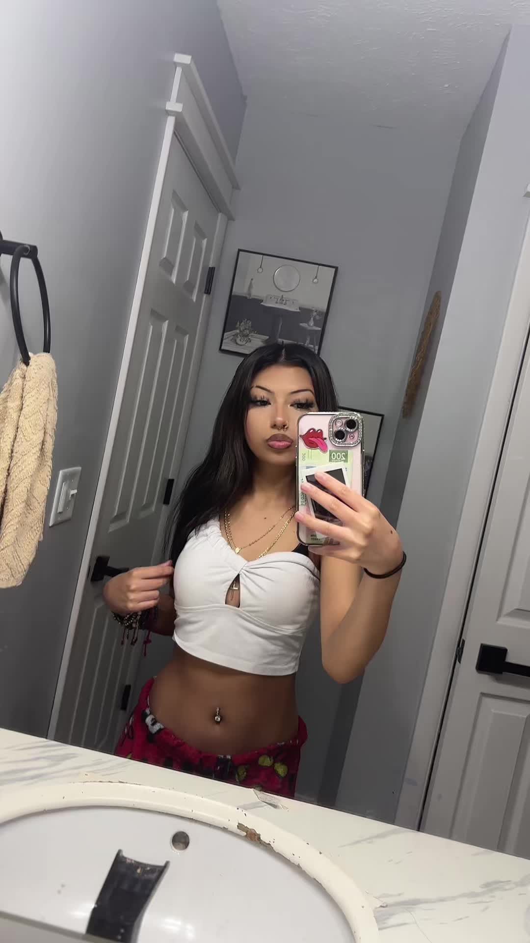 @ℱ𝓁𝒶𝓀𝒶