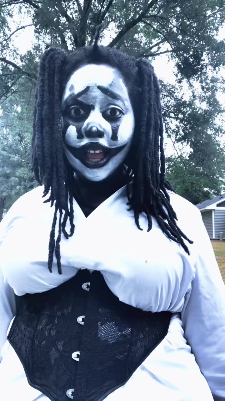 @🖤🐼~ N 0 V A ~ 🐼🖤