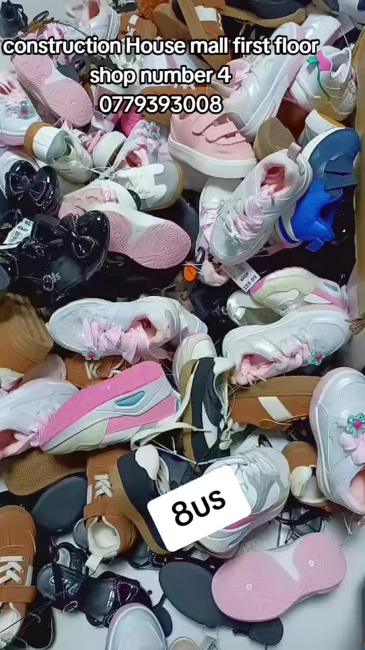 @just little peeps